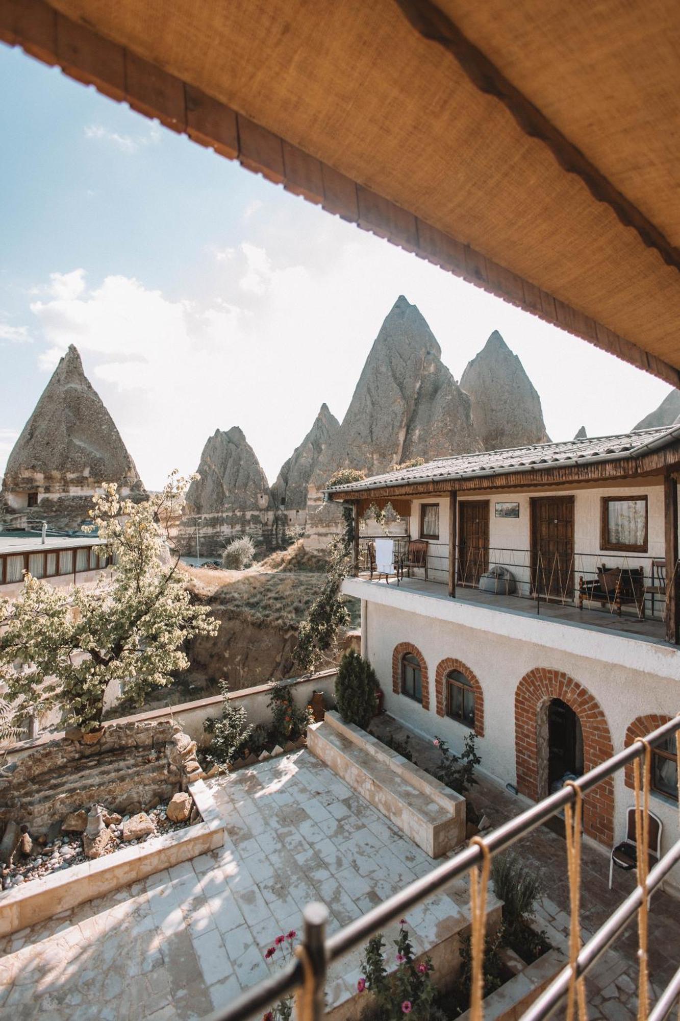 Отель Turan Cappadocia Cave Гореме Экстерьер фото