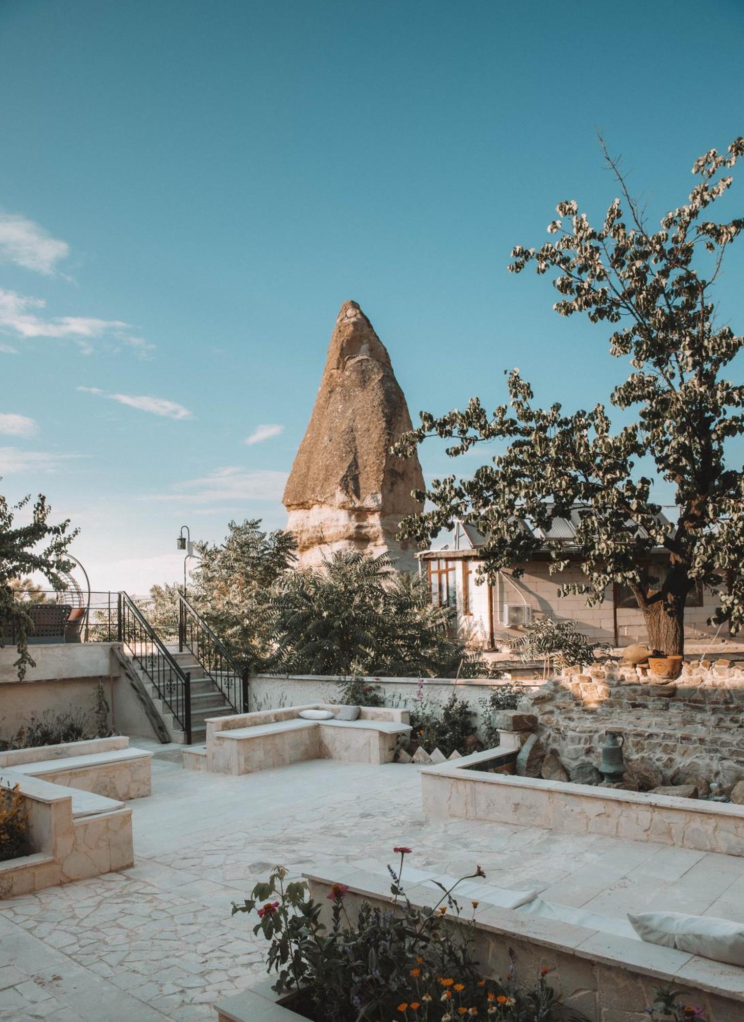 Отель Turan Cappadocia Cave Гореме Экстерьер фото