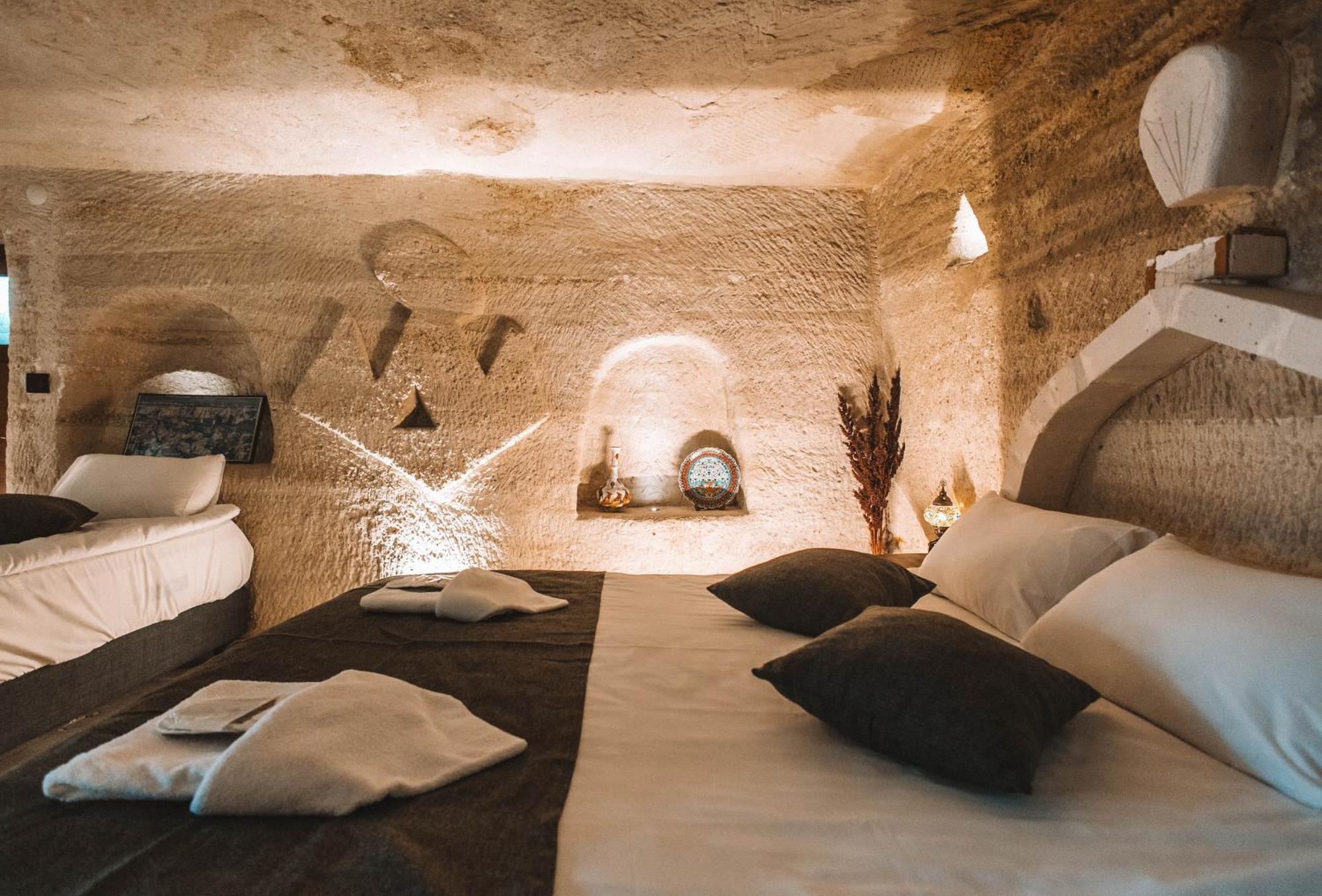 Отель Turan Cappadocia Cave Гореме Экстерьер фото