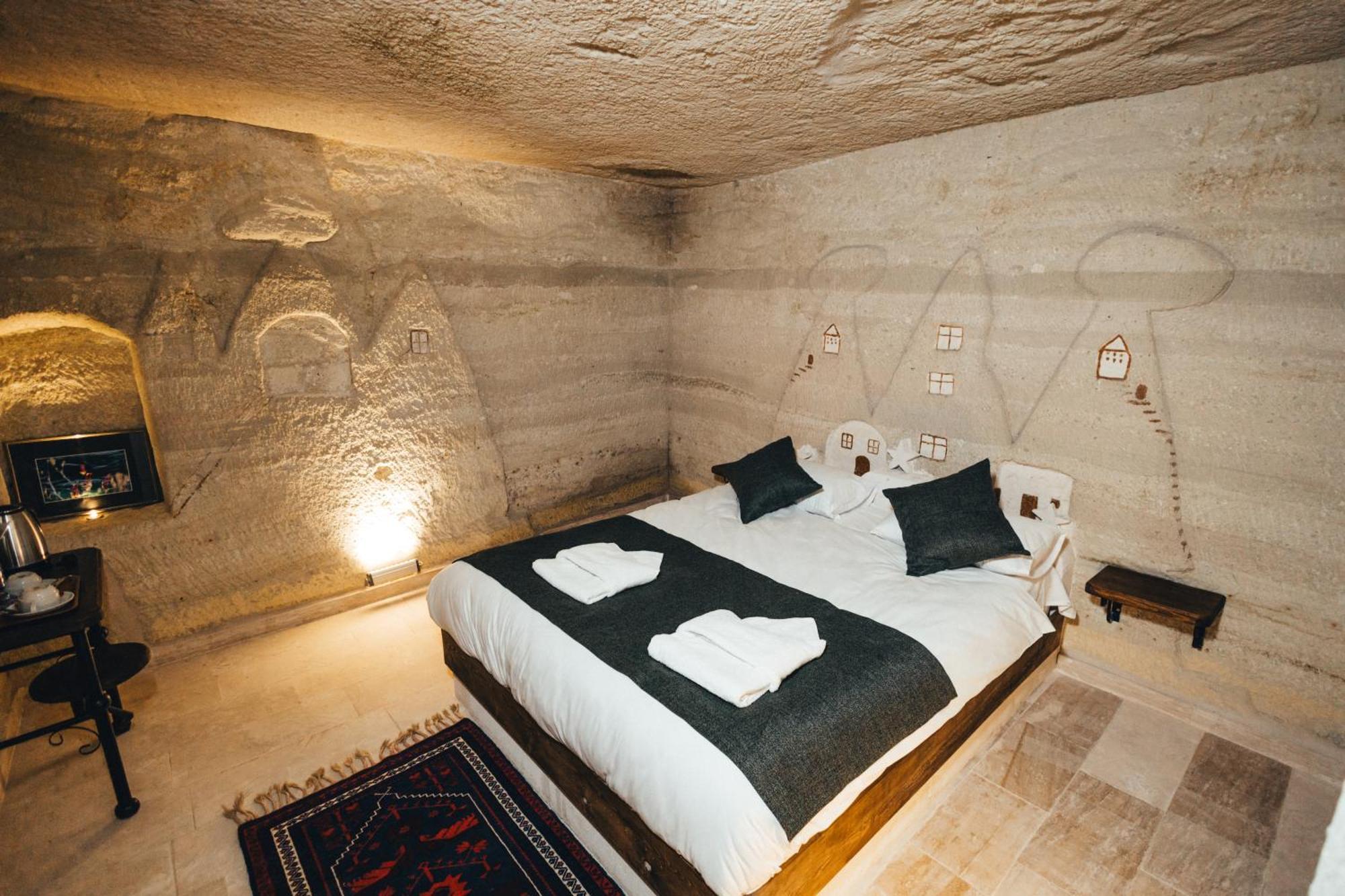 Отель Turan Cappadocia Cave Гореме Экстерьер фото